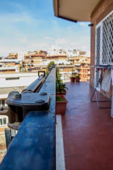 Roma, Gemelli Casa Eleganza, Resort Modernista Esterno foto