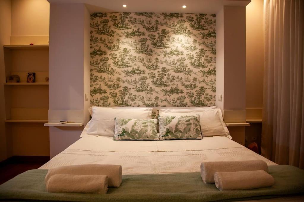 Roma, Gemelli Casa Eleganza, Resort Modernista Esterno foto
